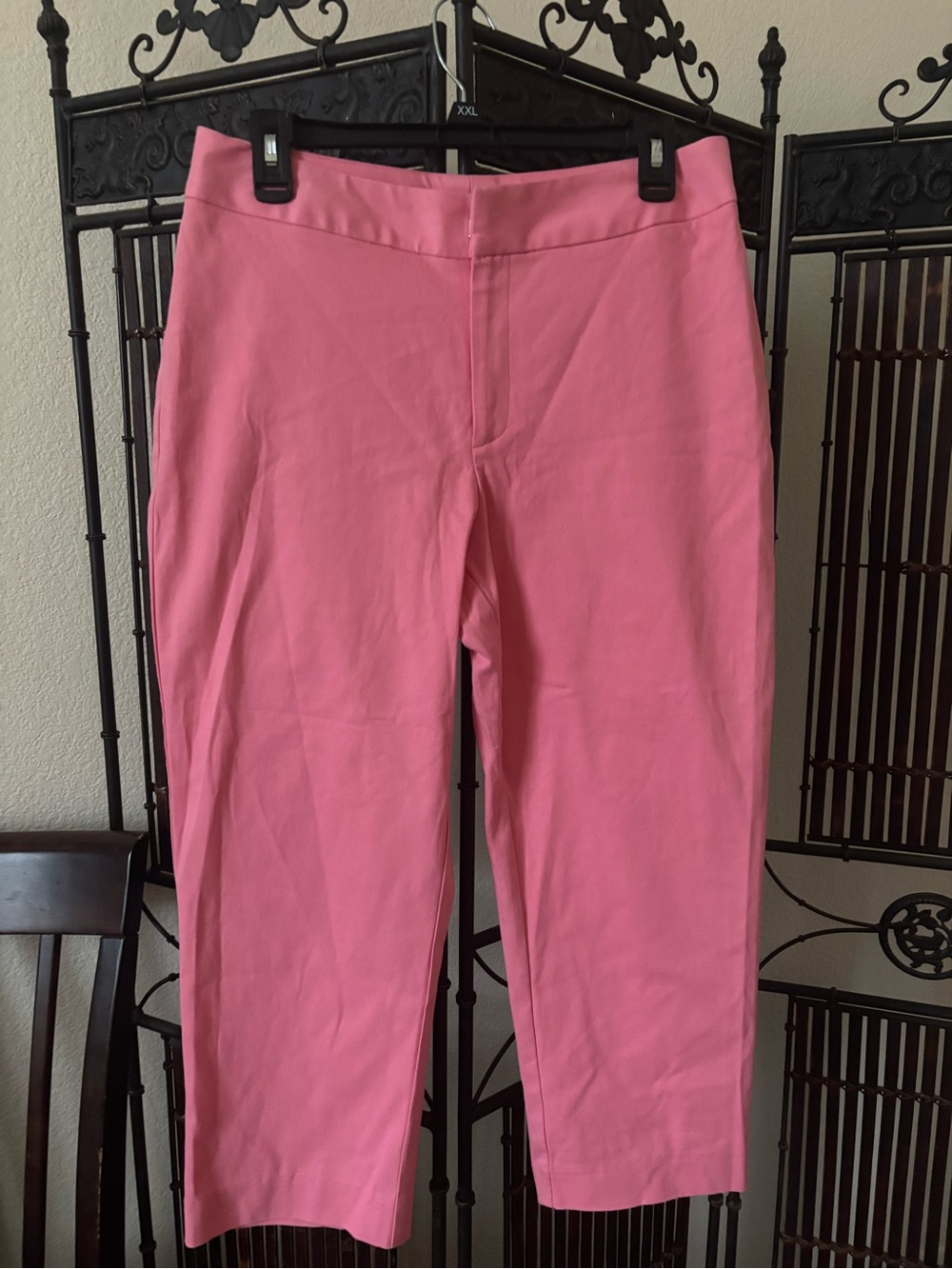 Women's Pink Cropped Pull-On Straight Leg Pants